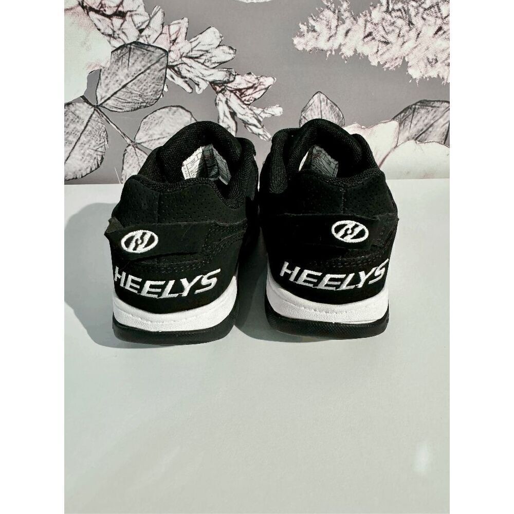 Heelys Voyager Black Skate Shoe - Picture 4 of 10